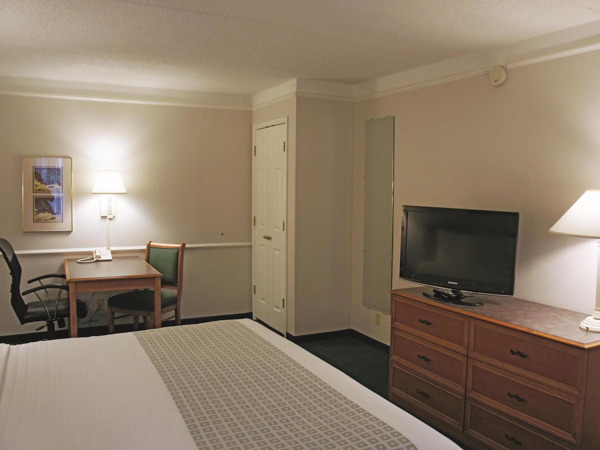 La Quinta By Wyndham Hotel Farmington